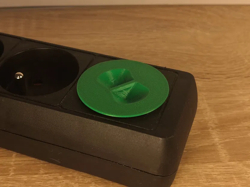 Nắp che ổ cắm EU | Ổ cắm chuẩn châu Âu - Image 1