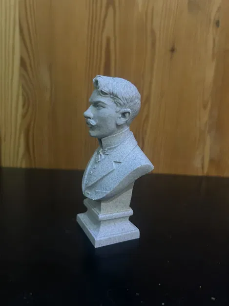 Bust Níkos Kazantzákis - Image 5