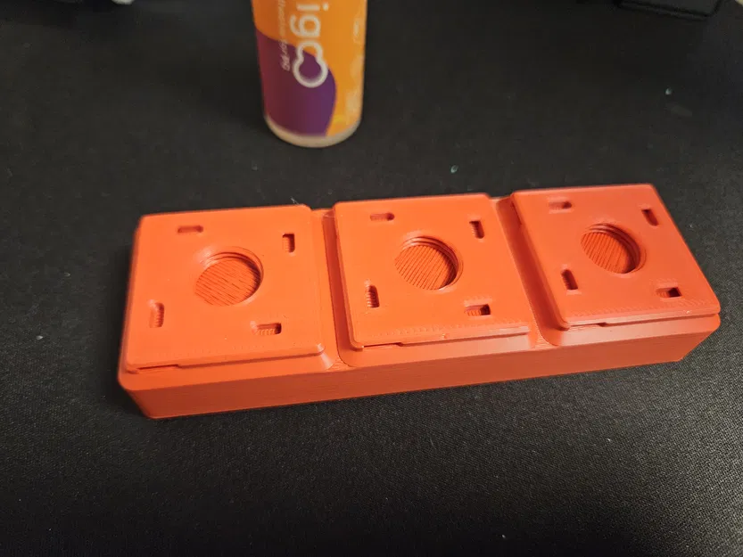 Gridfinity Refined Magigoo holder (khay đựng Magigoo) - Image 1