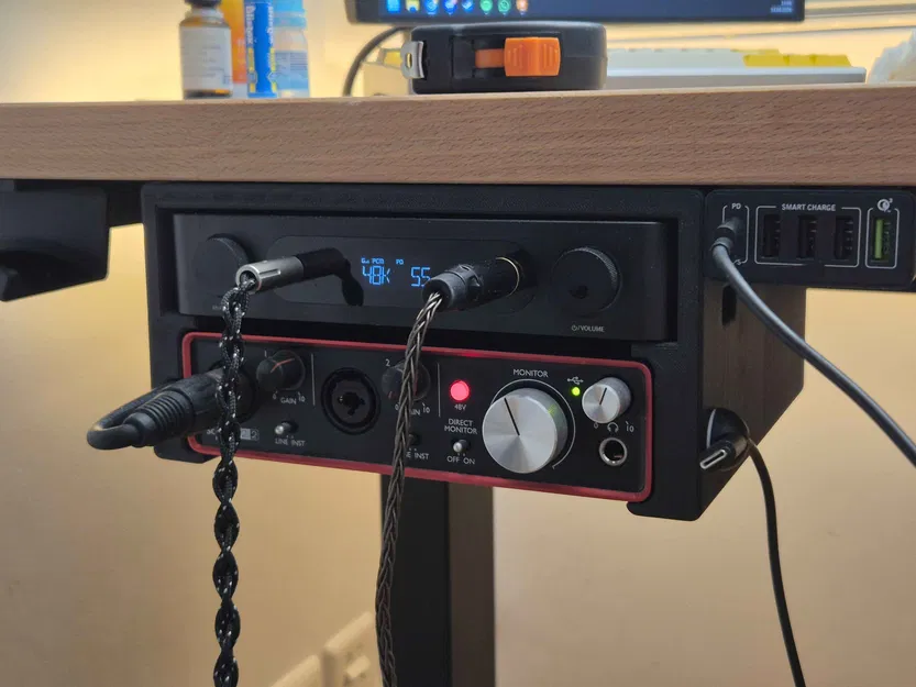 Giá đỡ gắn dưới bàn cho FiiO K13 R2R + Focusrite Scarlett 2i2 - Image 1