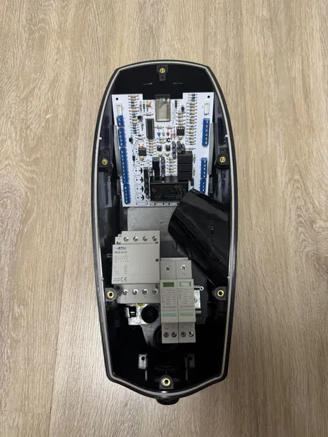 Vỏ Tesla Wall Connector GEN2 tận dụng cho ESP32-S2 EVSE (open source) - Image 2