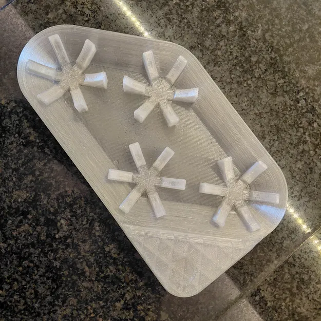 Khay đỡ khuôn làm đá viên tròn (Spherical Ice Ball) để trong ngăn đá - Image 2