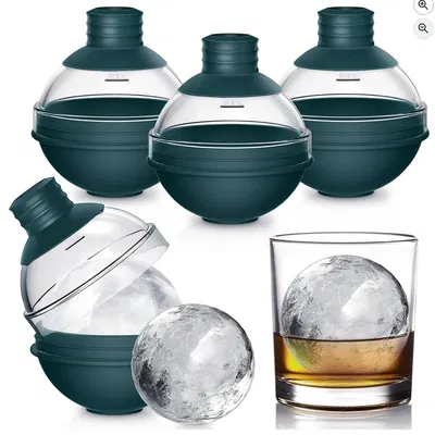 Khay đỡ khuôn làm đá viên tròn (Spherical Ice Ball) để trong ngăn đá