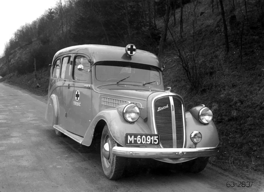Škoda Favorit 904 - năm 1936 - Image 1