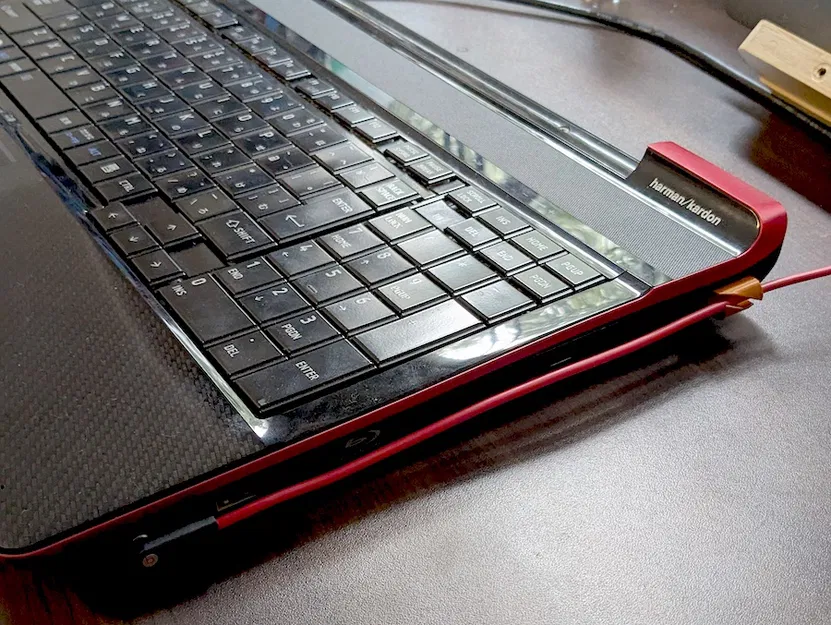 Kẹp Dây Cáp Cho Cổng Trống (VGA/USB) - Image 3