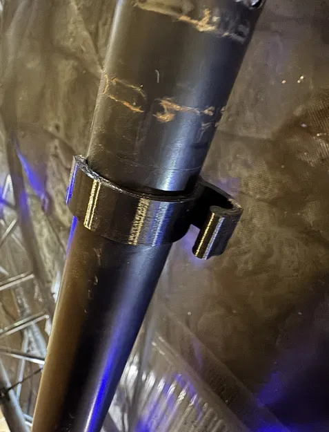 Kẹp cáp cho chân loa K&M 21436 (Cable klip) - Image 3