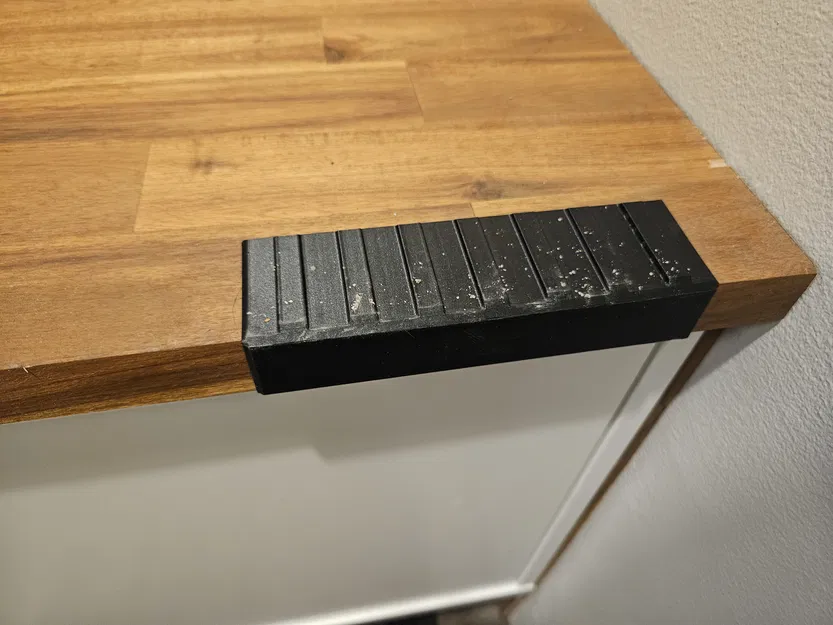 Tấm panel bảo vệ chống mòn cho ghế băng lối vào - Image 1