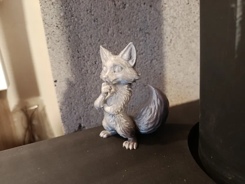 Cáo trầm tư (thoughtful fox) - Image 1