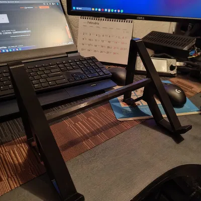 Kệ nâng laptop ngang tầm monitor (Monitor Height Laptop Stand)