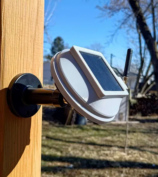 Vỏ "UFO" Meshtastic Outdoor Solar Node Enclosure - Image 2