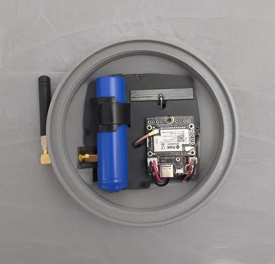 Vỏ "UFO" Meshtastic Outdoor Solar Node Enclosure - Image 4