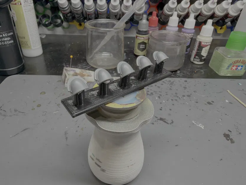 Giá đỡ pauldron (Pauldron holder) - Image 1