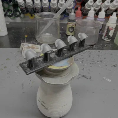 Giá đỡ pauldron (Pauldron holder)