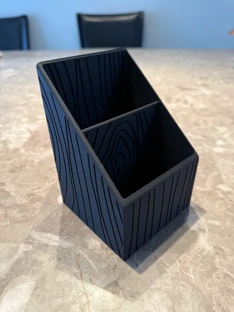 Kệ Organizer Bàn Làm Việc Hiện Đại – Giá Đỡ Remote Control - Image 2