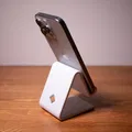 Kệ điện thoại chắc chắn (Sturdy Phone stand) - Thumbnail 2