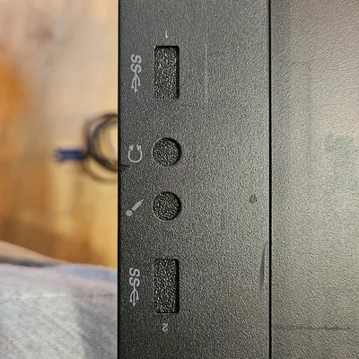 Nắp che lỗ USB và Audio cho case máy tính