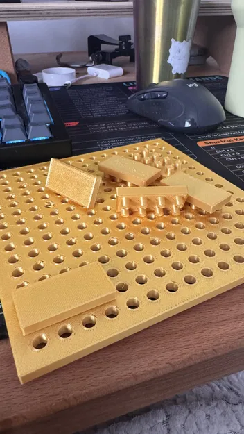 Tấm đế prototyping điện tử (lưới lỗ 3mm, bước 10mm) - Image 1