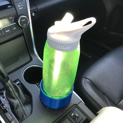 Khay giữ ly ô tô cho chai nước lớn (Toyota Camry 2017)