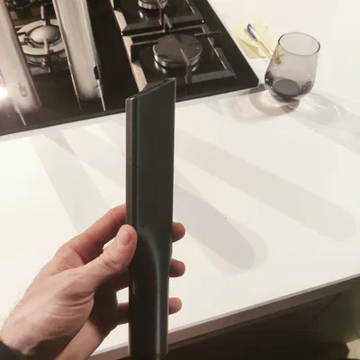 Ống hút bụi (tube aspirateur)