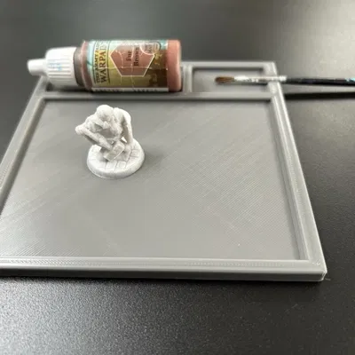 Trạm sơn "The Mini Stand" cho DnD và các game mini để bàn