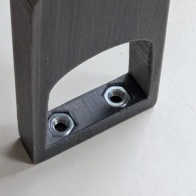 Tay cầm và ngàm gắn tay cho khiên cosplay/khiên gỗ