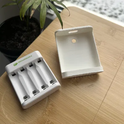 Giá treo sạc GP Batteries E421 cho pegboard IKEA SKÅDIS