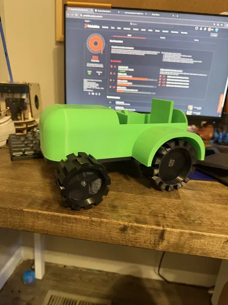 John Deer Tractor (máy kéo) có móc kéo - Image 1