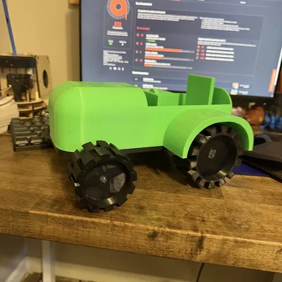 John Deer Tractor (máy kéo) có móc kéo