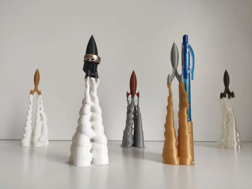 Rocket đang phóng (Launching rocket) - Image 1