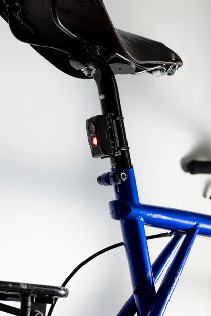 Nitecore NU20 Classic - Ngàm gắn xe đạp (Bike Mount) - Image 1