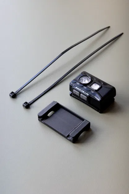 Nitecore NU20 Classic - Ngàm gắn xe đạp (Bike Mount) - Image 4