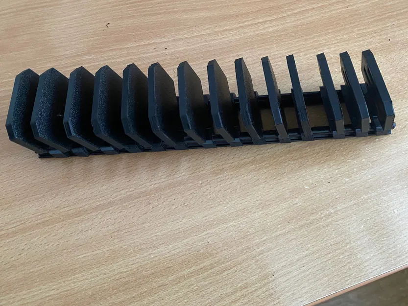 Giá giữ kìm, spanner đặt nghiêng (Space Saver Alien Type) - Image 3