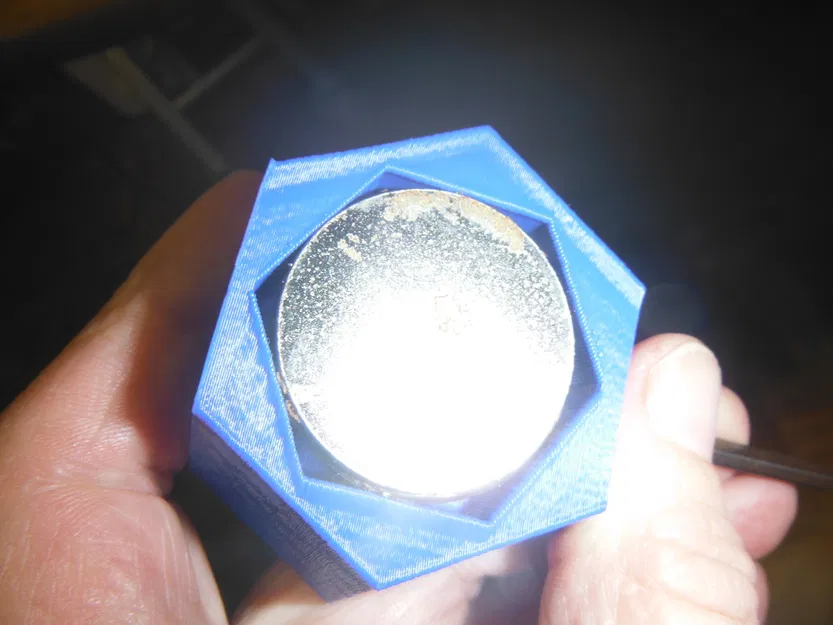 Khay Nam Châm Đựng Ốc (Magnetic Dish) - Image 2