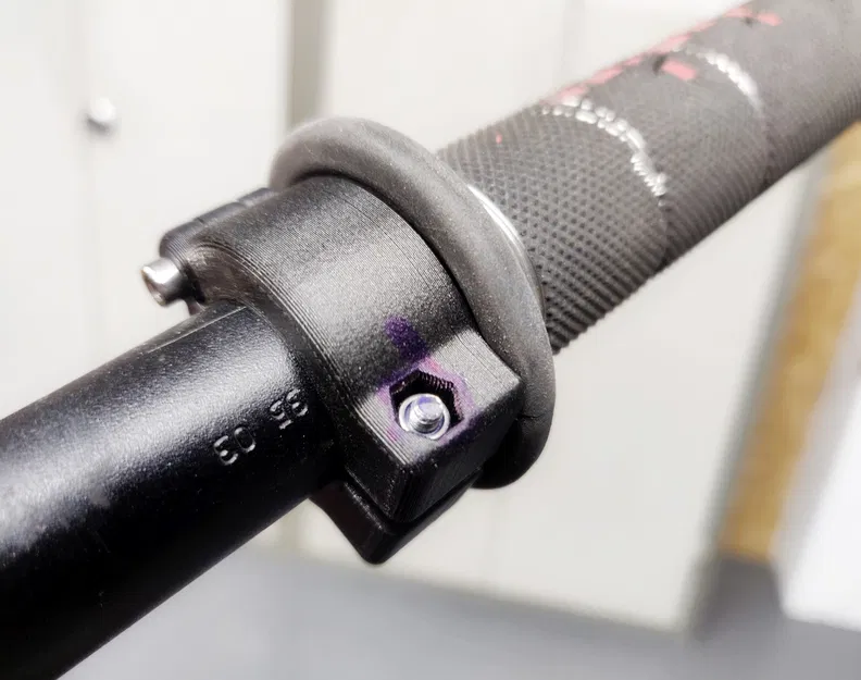 GripLock cho bao tay mềm Domino A010 bên trái (ghi-đông 22mm) - Image 3