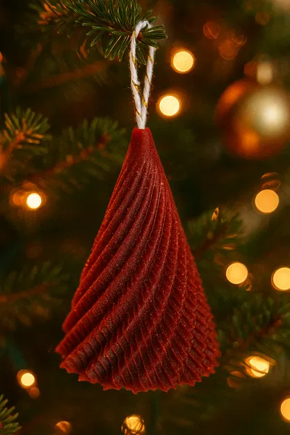 Trang trí Cây Thông 2 (Pine Tree Decor 2) - Image 1