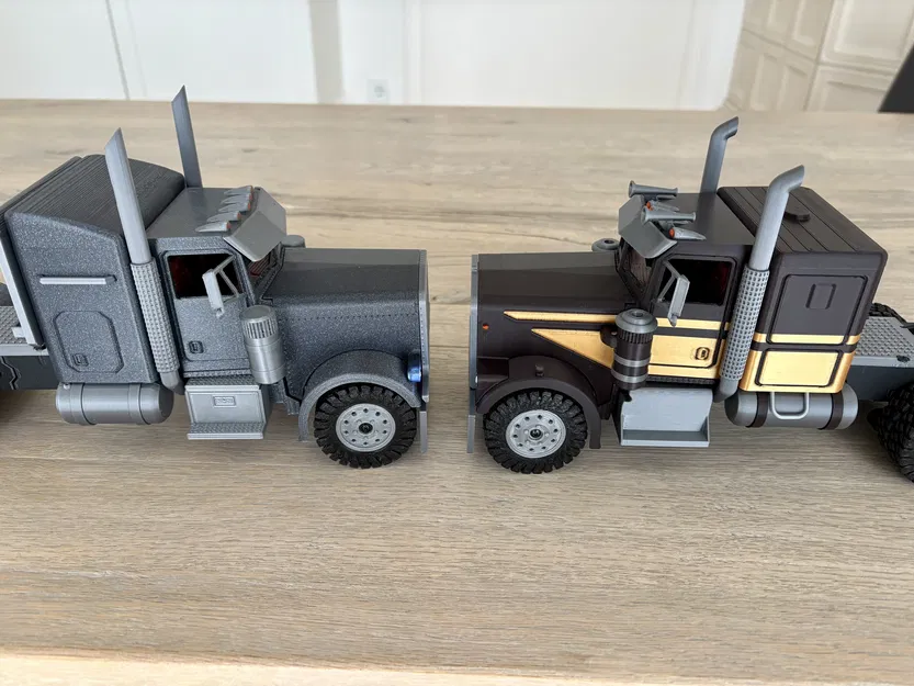 Smokey and the Bandit - Kenworth W900A cho RC SemiTruck - Image 7
