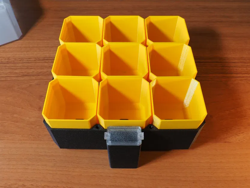 Bộ Ươm Hạt Tự Tưới Nhỏ Gọn (Small Self-Watering Seed Starter) - Image 4