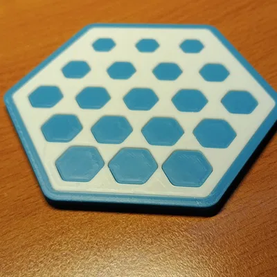 Lót ly lục giác với họa tiết lục giác