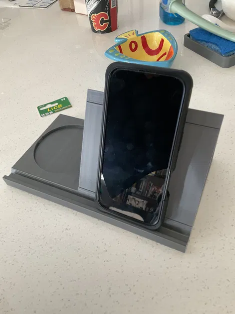 Novel Hovel – Giá kê sách kiêm giữ ly (có extender cho sách lớn) - Image 2