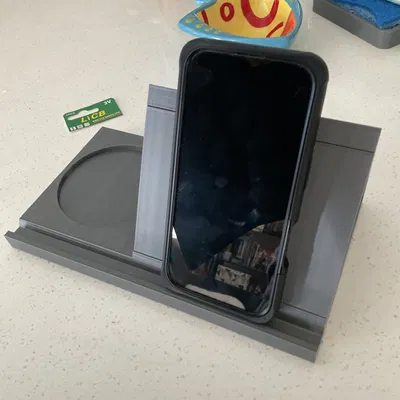 Novel Hovel – Giá kê sách kiêm giữ ly (có extender cho sách lớn)