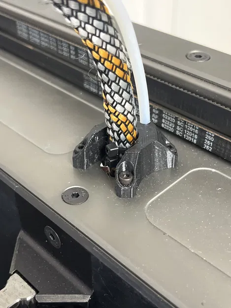 Cửa vào cáp V2 (cable inlet V2) - Image 3