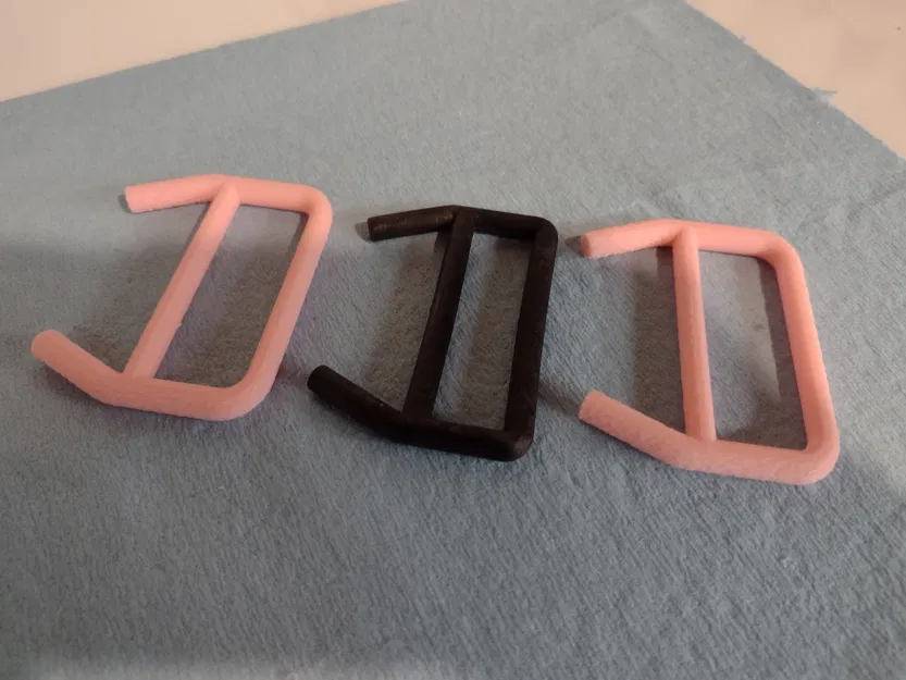 Kẹp Giữ Dây Hàng Rào (Fence Wire Up Clip) - Image 1