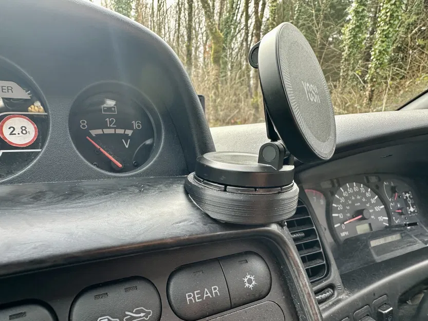 Đế kê (standoff base) gắn phone holder cho Delica L400 - Image 9