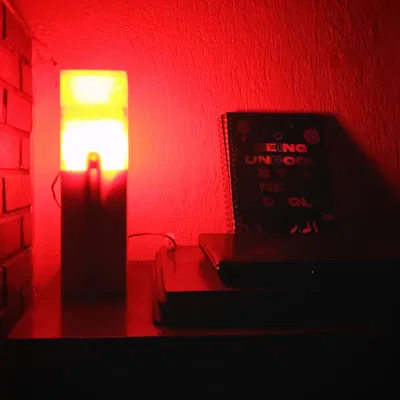 Đèn bàn Light Box (lampara de escritorio light box)