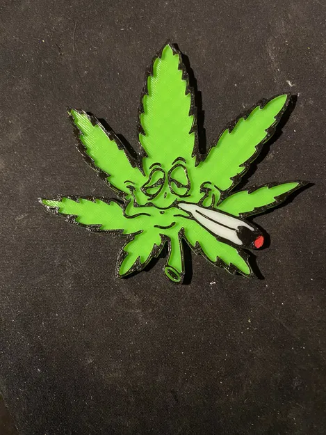 Lá Cần Sa Đang Hút (Pot Leaf Smoking) - Image 2