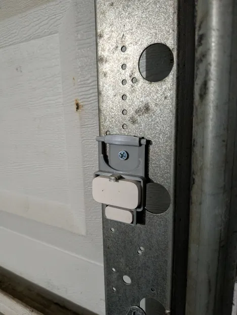 Aquara Garage Door Sensor v1 - Image 3