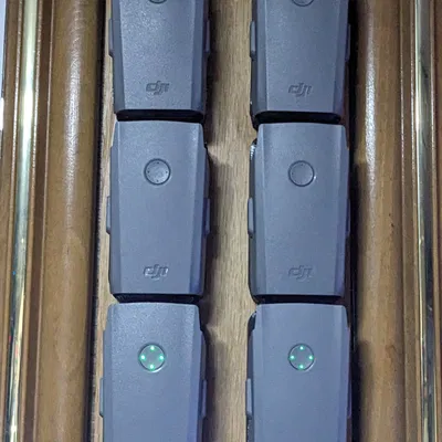 Giá treo pin DJI Mavic Air 2/Air 2S gắn tường