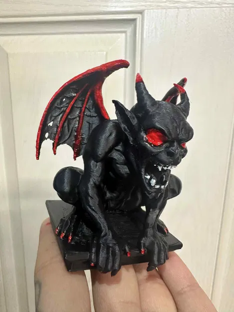 Tượng Gargoyle Canh Gác Có Cánh Hung Dữ - Image 2