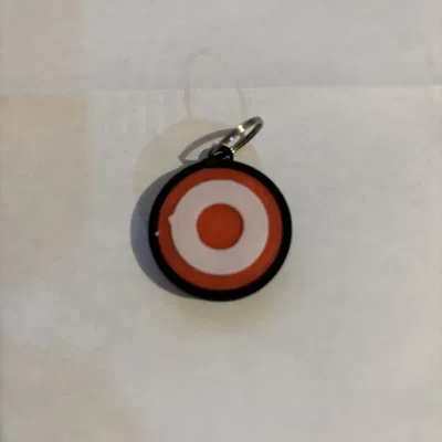 Móc khóa logo Target