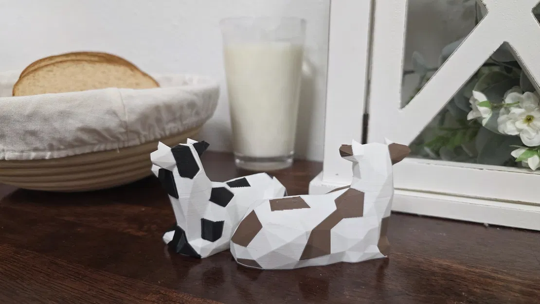 Bò Low-Poly Hiện Đại (Modern Low-Poly Cow) - Image 5
